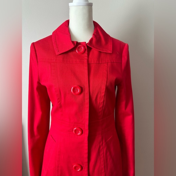H&M Red Coat with Polka Dot Inner Lining - Picture 3 of 10
